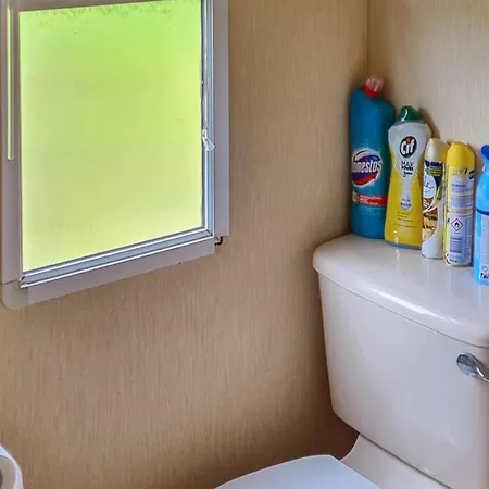 Kemping Pet Friendly Stacaravan In Sapunki 2*