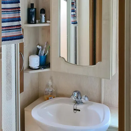 Pet Friendly Stacaravan In Sapunki Kemping 2*